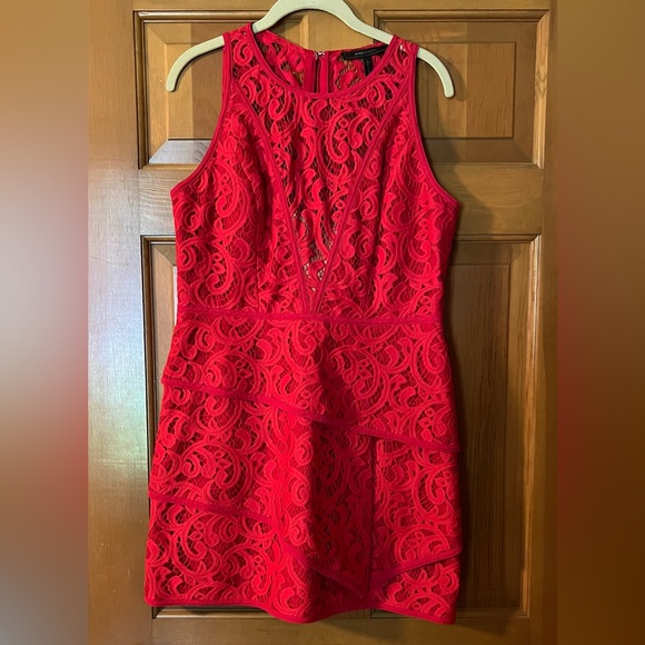 BCBG MAXAZRIA LACE DRESS. SIZE 12. Red. Like new. - Picture 1 of 2